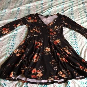 Floral mini dress!